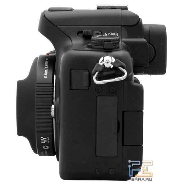 Разъемы для подключения микрофона к Lumix GH2 и интерфейсные USB и HDMI прикрыты пластиковыми заглушками