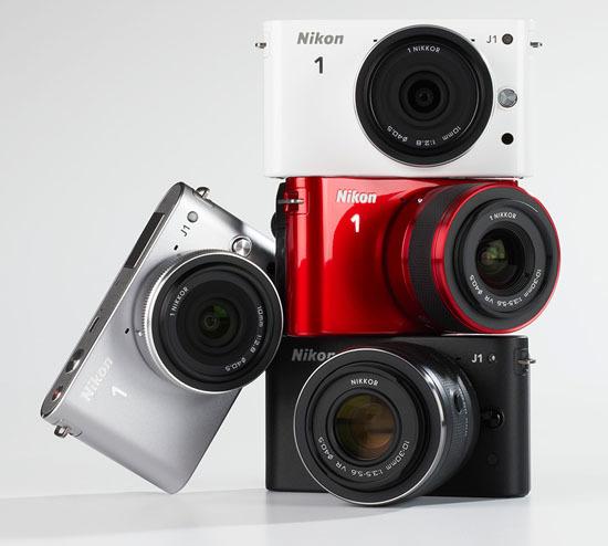 Многообразие расцветок Nikon 1 J1. Также камера выпускается в розовом цвете