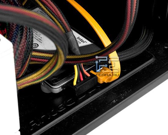 На днище можно закрепить SSD