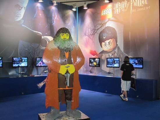 GamesCom 2011 – Дамблдор сами понимате из какого конструктора