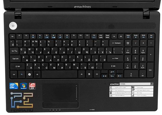За клавиатуру eMachines E732G получает твердую «четверку»