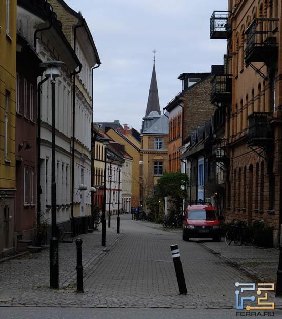 F/5.6, 1/100 c, ISO 400, 108 мм