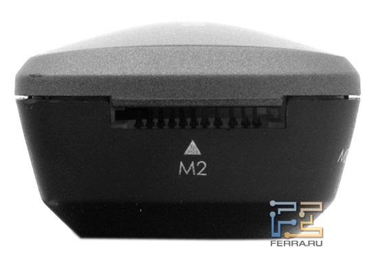 Слот для карт памяти M2 на карт-ридере Acer Iconia