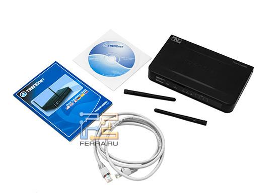 Несмотря на тенденцию снабжать домашние сетевые устройства разноцветными шнурами, TRENDNet предпочитает придерживаться традиционной строгой гаммы