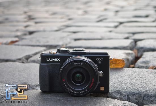Panasonic Lumix GX1 с объективом Lumix G X Vario PZ 14-42mm F3.5-5.6 ASPH OIS