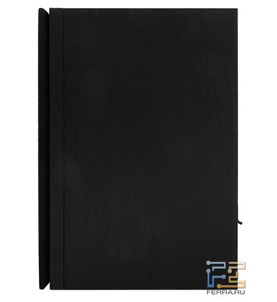 … и слева. Строгое исполнение колонок подойдет ко многим интерьерам