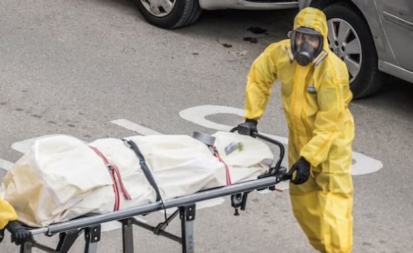 "Мы не можем позволить себе умереть": в Китае переполнены крематории