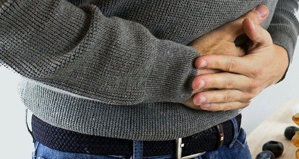 Как избежать проблем с желудком в праздники