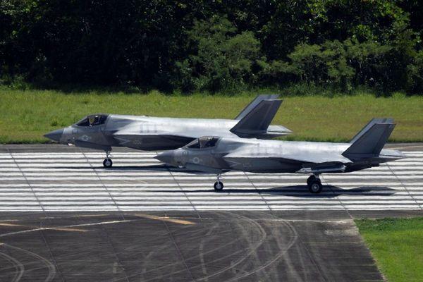 F-35A на свежем аэродромном покрытии