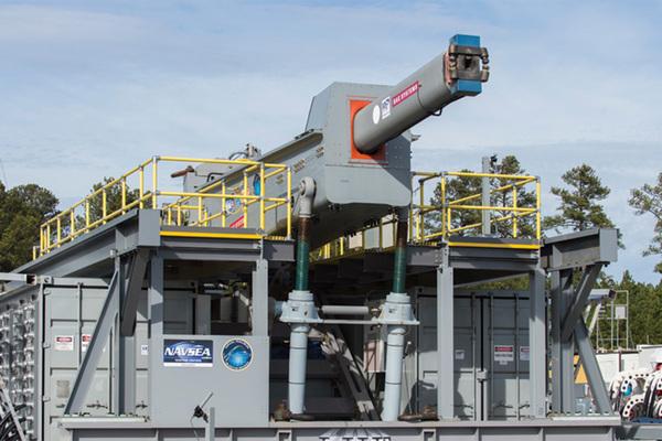 Исптательная модель рельсотрона