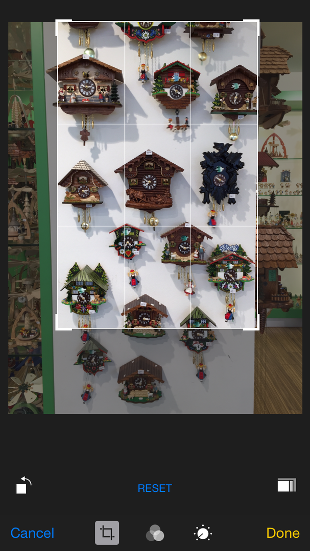 Crop – один из стандартных инструментов в любом смартфоне