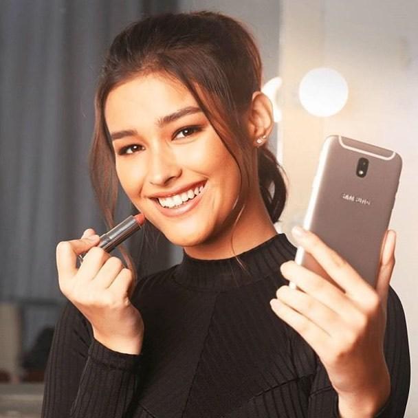 Samsung Galaxy J7 2017