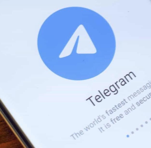 В Telegram появилась возможность оставлять реакции от лица каналов