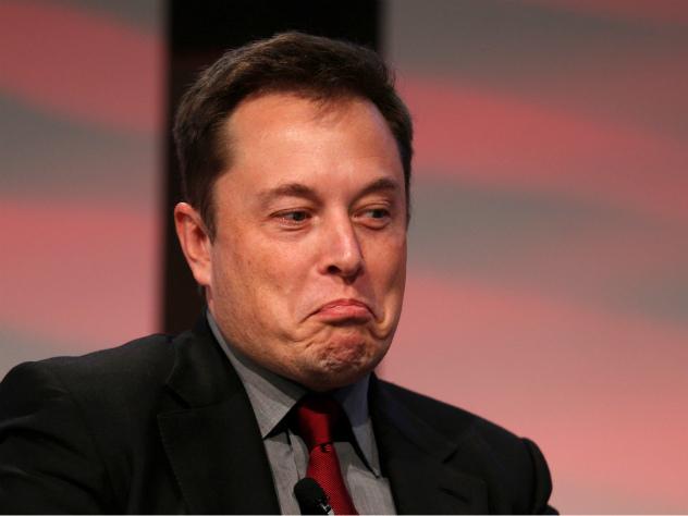 Илон Маск сравнил Билла Гейтса с беременным мужчиной