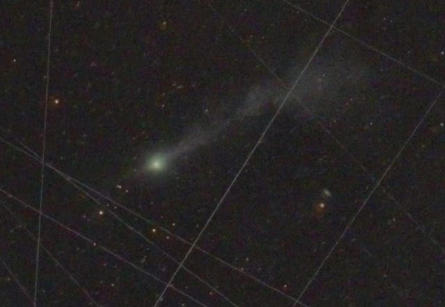 3I/ATLAS и её два хвоста, 9 ноября 2025 года