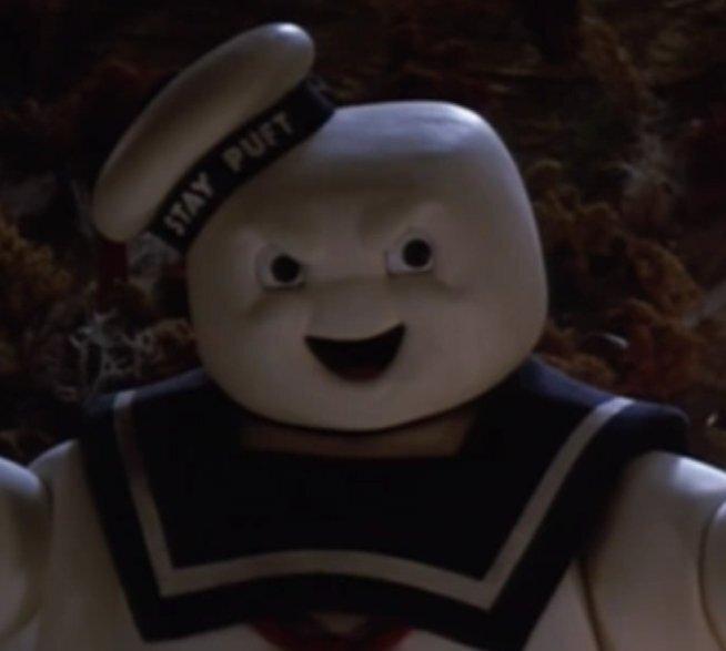 NASA показало снимок «улыбающегося» Солнца