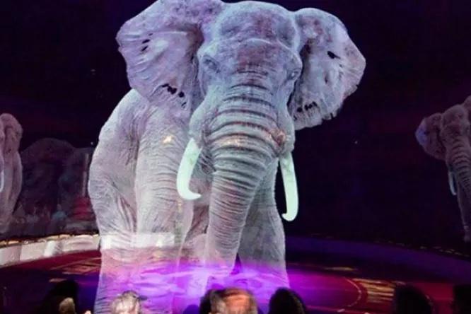 Немецкий цирк заменил настоящих животных на голограммы