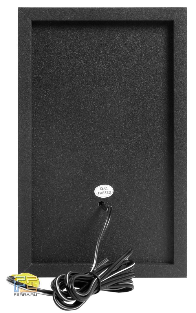 Для подключения используются короткие провода