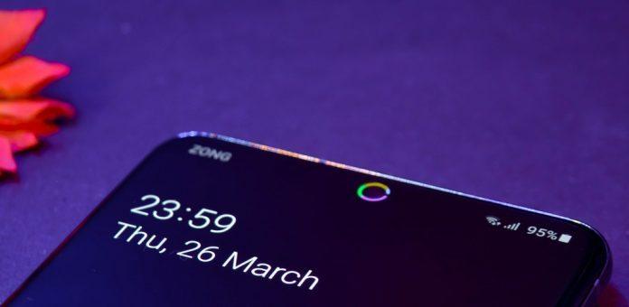 Как превратить селфи-камеру в индикатор батареи на смартфоне Google Pixel 6