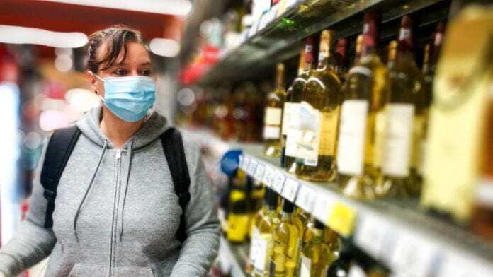 Как пандемия коронавируса повлияла на употребление алкогольных напитков мужчинами и женщинами