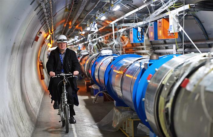 Европе придётся остановить Большой адронный коллайдер из-за дефицита электроэнергии