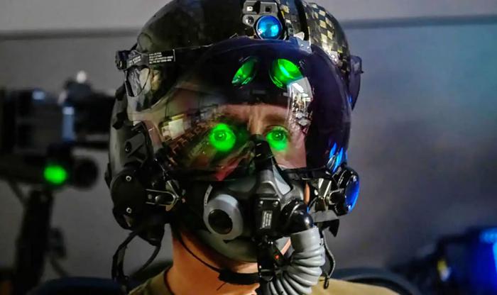 Шлем пилота F-35