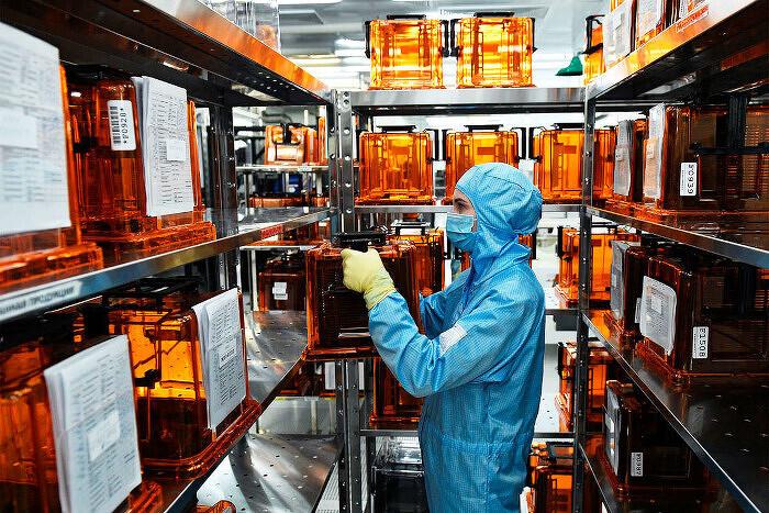 Российское предприятие получило литограф отечественного производства