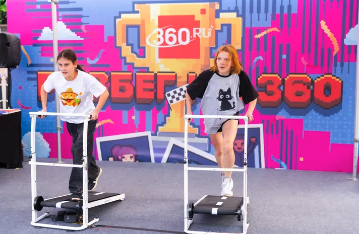 В Москве прошел забег-соревнование в реальном мире и в компьютерной игре одновременно