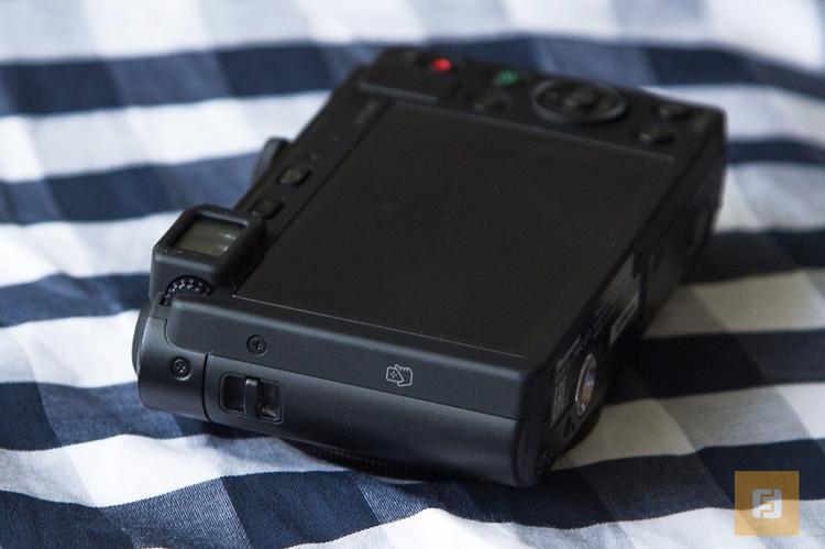 Размер не имеет значения. Обзор камеры Panasonic Lumix LF1: Обзоры