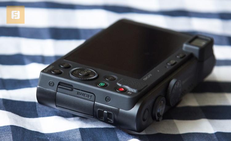 Размер не имеет значения. Обзор камеры Panasonic Lumix LF1: Обзоры