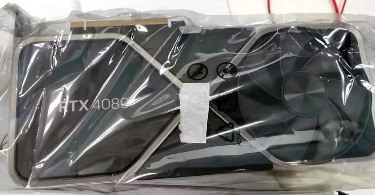 Так будет выглядеть топовая игровая видеокарта NVIDIA RTX 4080 Founders Edition