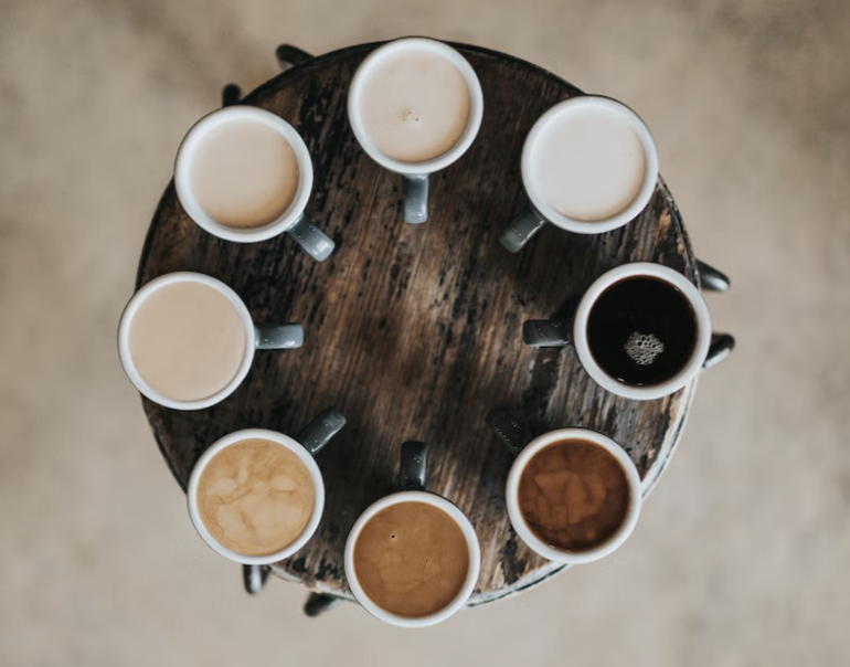 Какой горячий напиток резко поднимет ваше давление за час