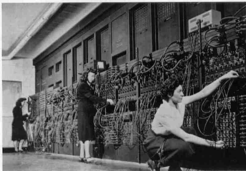 Компьютер, использующий электромеханические реле