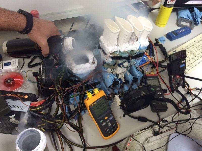 Экстремальный разгон четырех AMD Radeon R9 290X