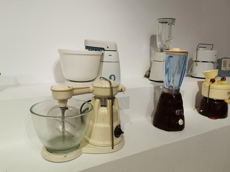 6e8a945670c3eb231439b4f18cf41b4892b62a11