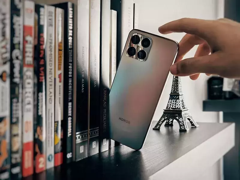 Вернулись к истокам: Honor выпустит смартфон с 50 Мп камерой за 130 долларов