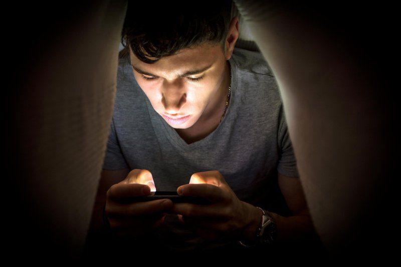 В России рассказали о проблемах от просмотра порно подростками