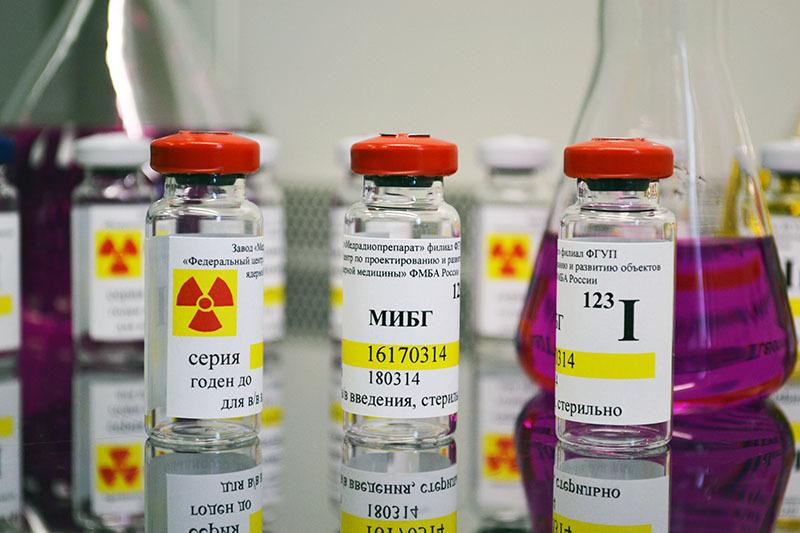 Эйнштейн был неправ. И это открытие физиков из МФТИ спасёт тысячи больных раком