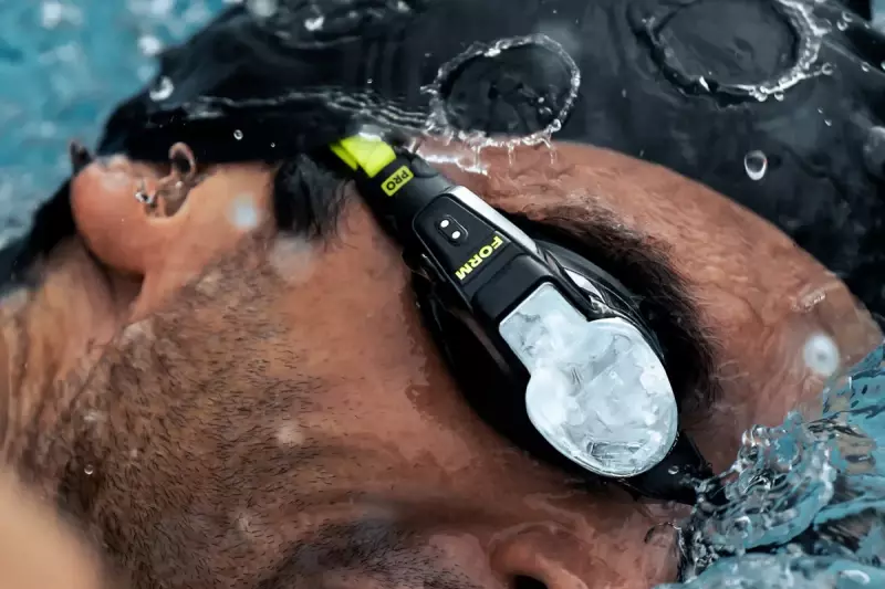 Вышли умные очки для плавания с дисплеем и прочными стеклами Smart Swim 2