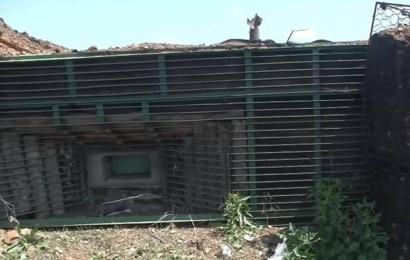 Украинский ДЗОТ на Донбассе с противокумулятивной решёткой