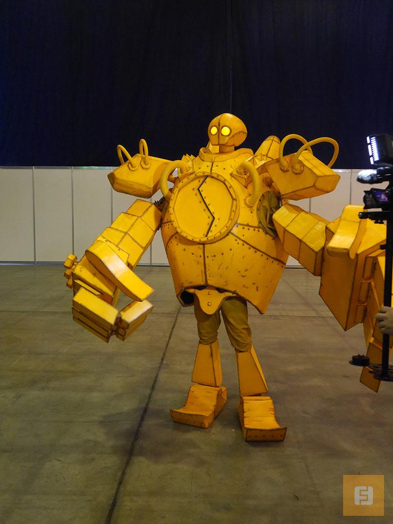 Игромир–2013: девушки и косплей