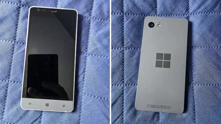 В сеть попали фото прототипа смартфона Microsoft Surface