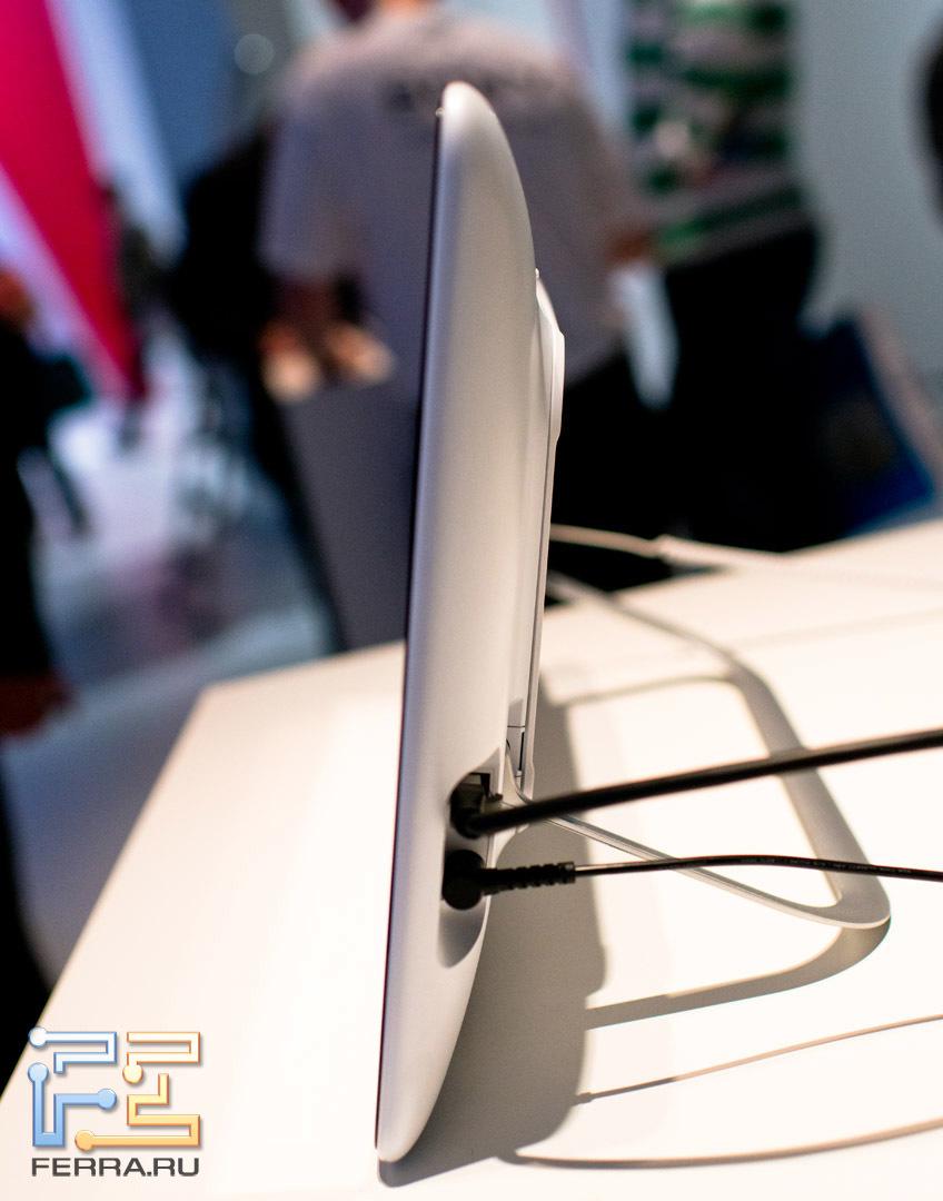 Sony VAIO Tap 20, вид слева