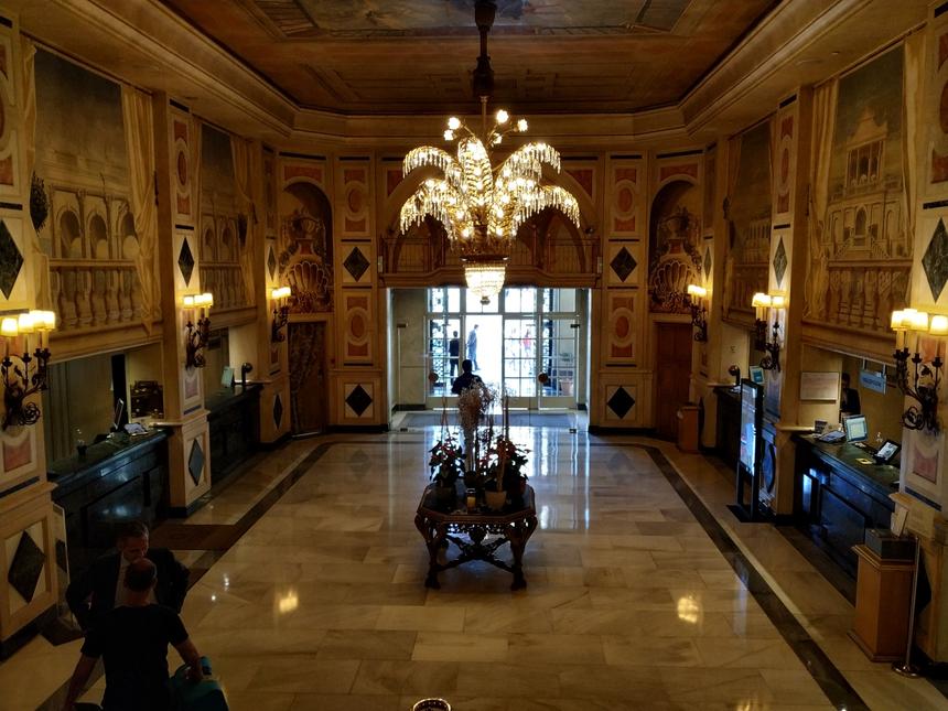 Фото на тыловую камеру Xiaomi Mi A2