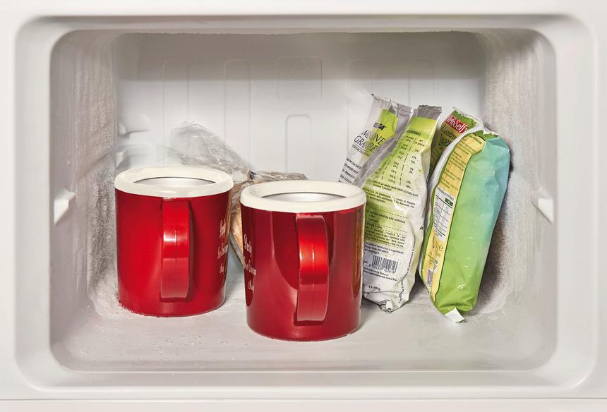 Чашу или чаши надо предварительно замораживать