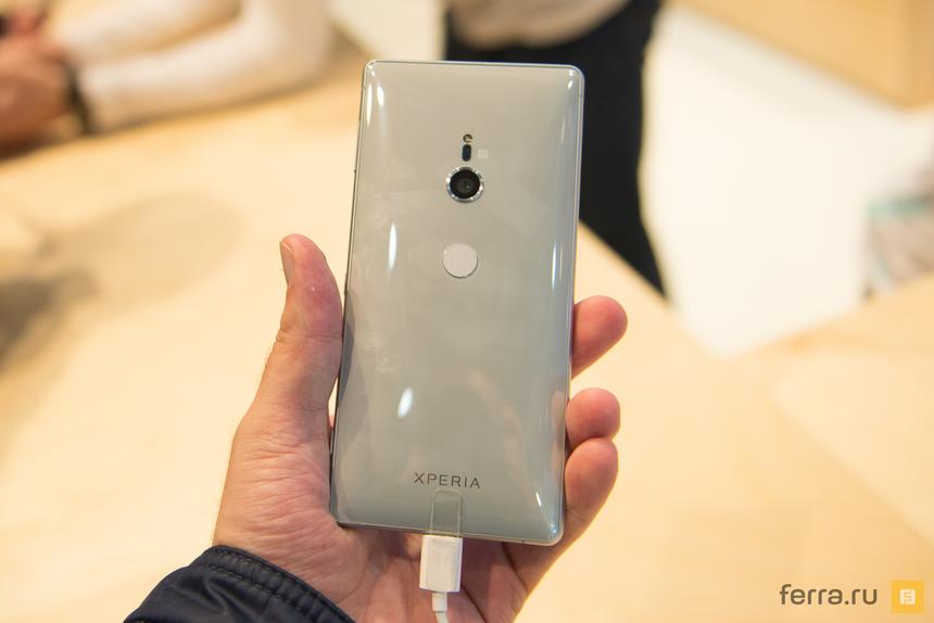 Цвет «холодное серебро» звучит гораздо романтичнее, чем выглядит