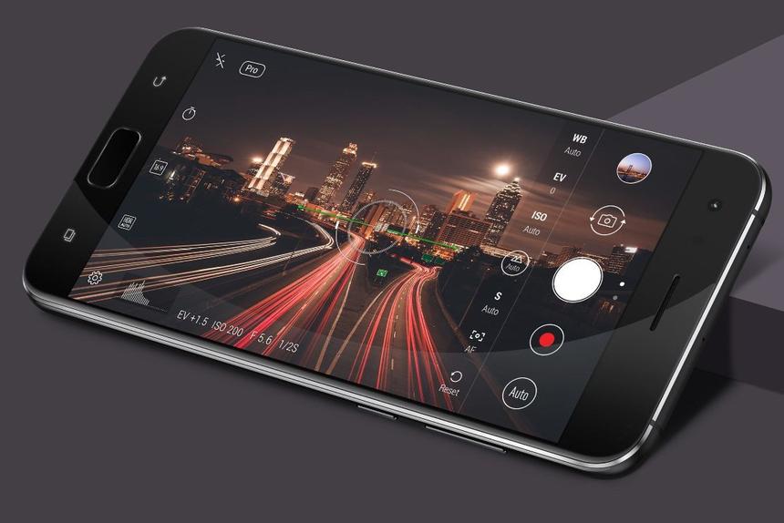 ASUS ZenFone 4 настолько дорогой, что спасти его может только супер-качественная камера