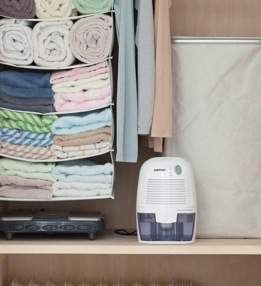 Мини-осушитель для гардеробной комнаты