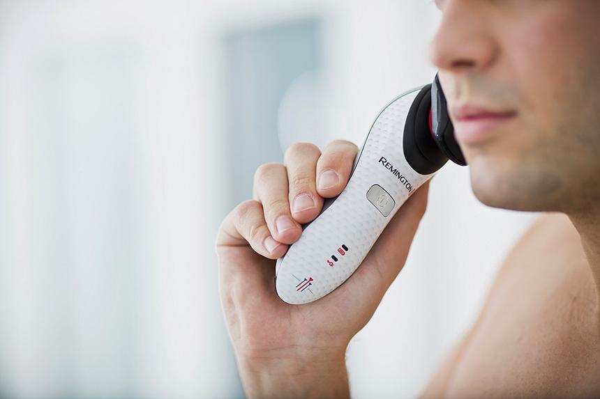 Индикатор статуса заряда аккумулятора непременно должен быть