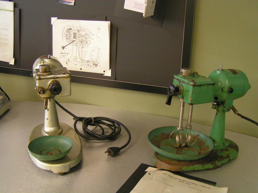 Вот такой подарок получили жены сотрудников фабрики